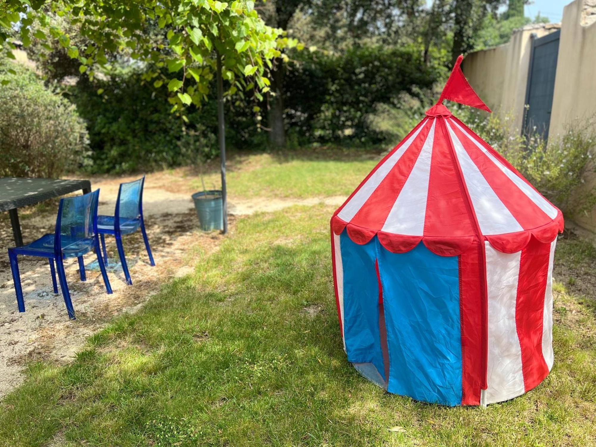 Villa Pierre Blanche Le Calme A 5Mn Du Centre Ville Nimes Ngoại thất bức ảnh